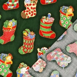 Tissu Coton Chaussettes de Noël Fond Vert | Tissus Loup